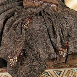 BLACK FOREST DECOR Western Paisley Beaumont Throw