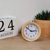 Navaris Analogue Wooden Alarm Clock with Snooze - Retro Clock