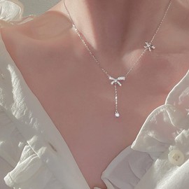Bow Necklace for Women Dainty Gold Necklace Pearl Bow Necklace Trendy Pearl Choker Necklace Bow Pendant Necklace Sparkly Rhinestone Bow Necklace Cute Gold Chain Necklace Jewelry Gifts