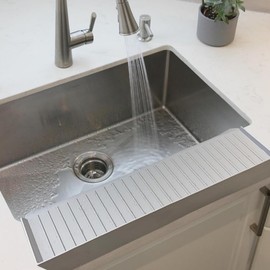 Splash Guard for Bathtub & Kitchen Sink, Tub Water Splash Guard, Bath Toy Tray Holder, Silicone Kids Bath Splash Guard Shelf, Bathroom Accessories for Baby Bath (1 PACK)