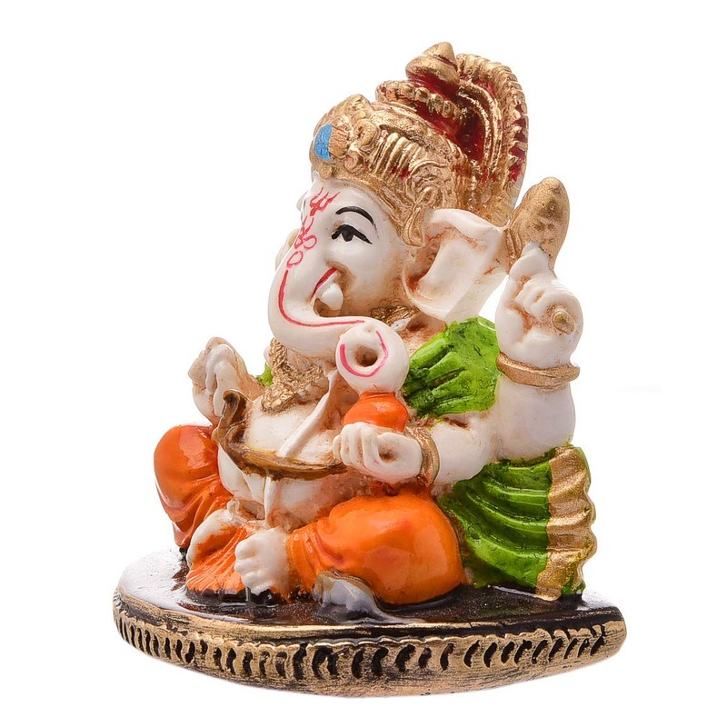 SN Handicrafts Ganpati Idol for Car Dashboardidols Handcrafted Resine Little