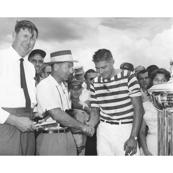 BEAUTIFUL NASCAR SUPERSTAR FIREBALL ROBERTS 8X10 PHOTO W/ BORDERS