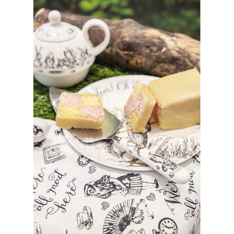 V&A Alice in Wonderland Cake Slice in Gift Box, 26.5cm