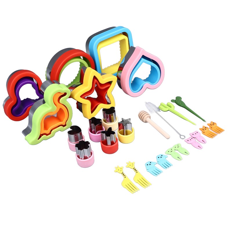 26PCS Sandwich Cutter and Sealer Set Stainless Steel Bread Cookie