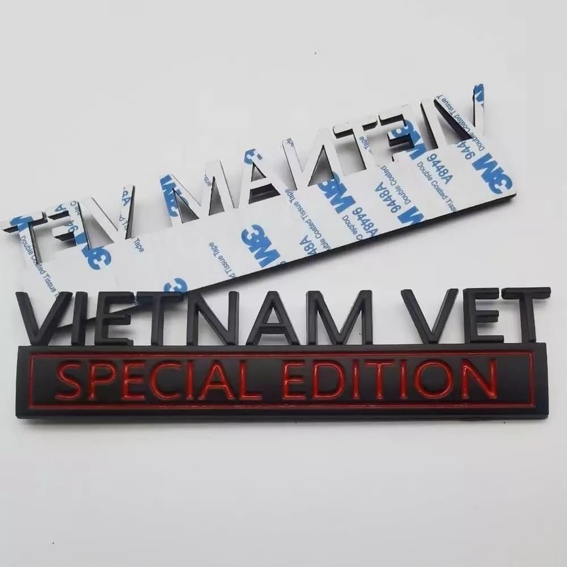 Pair Set Metal Vietnam Vet Special Edition Emblems 3D Badges