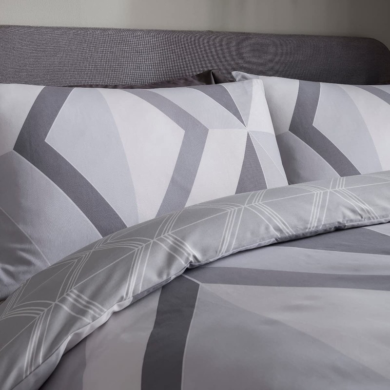 Sleepdown Large Diamond Geometric Grey Reversible Duvet Cover Quilt and