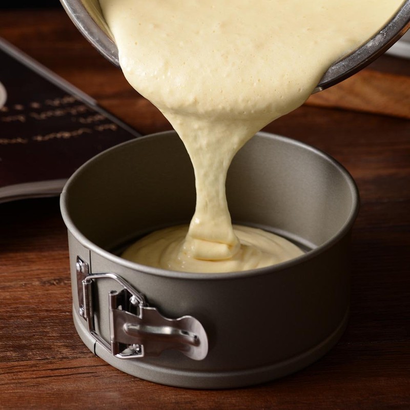 タイガークラウン ケーキ型 グレー 200×72mm バネ式デコ型21cm スチール フッ素コーティング 底取れ式 3514