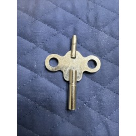 New Key (only) For New Haven Clock See The Photo Clock Type Chrome