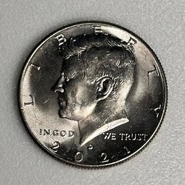 Half Dollar Coin Magic Magic Trick 50¢