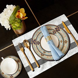 Jiino Elegant Placemats Set of 4 Washable Place Mats for Kitchen Dinner Table 12x16 inches (Cream White)