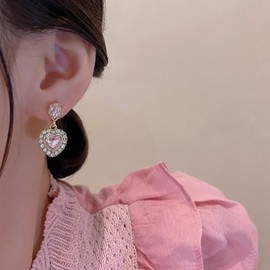 Yienate Crystal Heart Dangle Earrings Green Gemstone Heart Earrings Statement Heart Love Stud Wedding Rhinestone Heart Earrings Shiny St. Patrick's Day Earrings Jewellery for Women, Zinc, No Gemstone