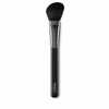 KIKO Milano Face 10 Blush Brush, Angled Brush with Natural