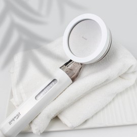 Duvel Shower Ae Wise Eye White Rust Filter Shower 1+1 Rust Removal / 듀벨 샤워애 와이즈 아이 화이트 녹물필터 샤워기 1+1  녹물 이물질 제거