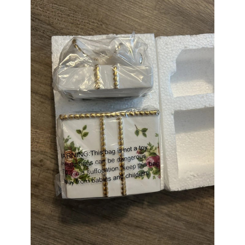 Royal Albert Old Country Roses Votive Giftbox