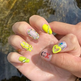 MunNail Neon Bling Heart - Round / MunNail 네온블링하트 - 라운드