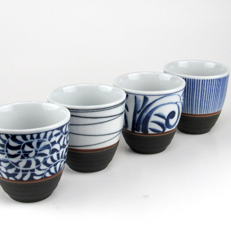 Set of Four Blue Patterns Japanese Tea Cups