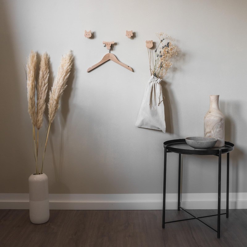 Scandinavian Animals Wall Hooks Made of Untreated Oak Wood (Elk