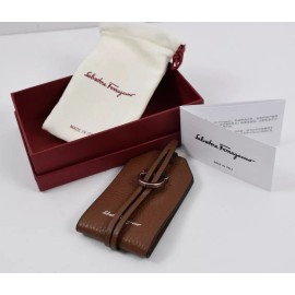 Salvatore Ferragamo New Salvatore Ferragamo Brown Leather Calf Luggage Tag Logo Gancini Bit Designer