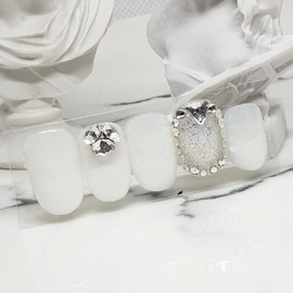 Milk Gras Handmade Nail Tips - Short Oval / 우유빛그라 수제네일팁 - 숏오발