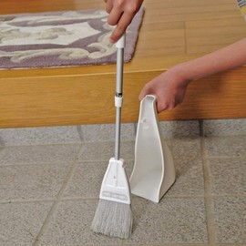 azuma工業 putitirito-re Entrance For Brooms, + Dustpan