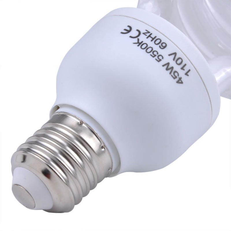 CanadianStudio 45 Watt CFL Daylight Balanced Bulb with 5500K Color