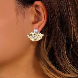 TseenYi Gold Fan Statement Earrings Irregular Sector Studs Earrings Metal Sector Exaggerated Earrings Pearl Fan Shape Earrings Crystal Pearl Studs Earrings