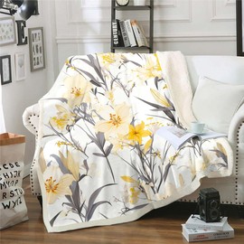Feelyou Lily Floral All Season Bed Blanket Queen 90"x90" Lily Flower Flannel Fleece Throw Blanket for Bed Sofa Couch Romantic Garden Print Sherpa Blanket Room Decorations Plush Blanket