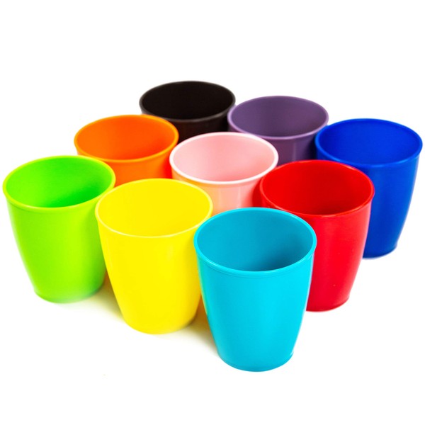 Youngever Vasos para niños de 8 onzas, paquete de 9 vasos de plástico para niños en 9 colores surtidos, vasos de 8 onzas, vasos para niños pequeños, tazas irrompibles para niños pequeños