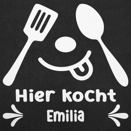 Geschenk mit Namen personalisiert by Shirtracer - Apron - Cooking Apron - Hier kocht mit Namen I Gift Kitchen Accessories Funny, 4 black jeans