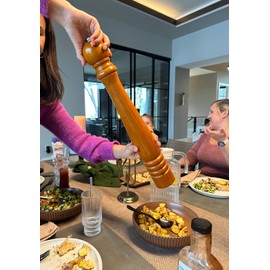 Wood Pepper Mill Hotel Salt Pepper Mill Large 20" Super Big Oak Wooden Salt and Pepper Stainless Steel Core Manual Pepper Grinder- Brown