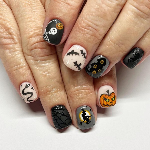 24Pcs Halloween Press On Nails - Extra Short, Black Square
