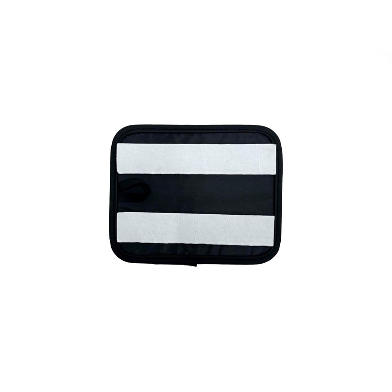 AQ. AUTOBACS QUALITY Smooth Leatherette Look Anywhere Pocket S Black