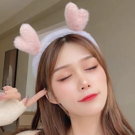 Christmas Deer Antlers Headband for Women No Slip Shower Skincare Spa Hairbands for Girls Cute Pink Antler Plush Headband Hairhoop Christmas Gift Ideas for Daughter Friends Bff