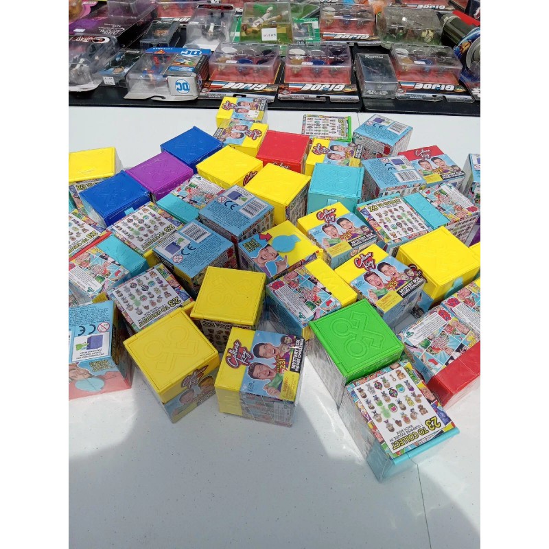 keyper conpany Lot 4 Collins Key Box Figure Challenge Collins