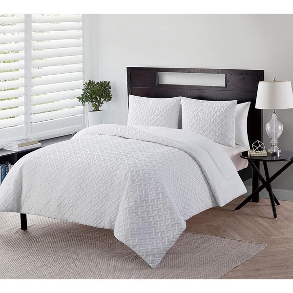 VCNY Home Quilt Nina Collection, Full/Queen, White