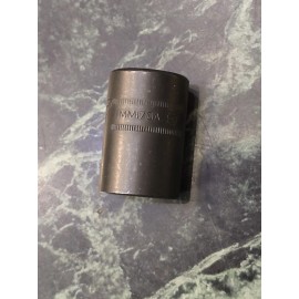 Snap-on ™ Tools USA NEW 1/2" Drive 17mm Metric 6pt Shallow Impact Socket IMM170A