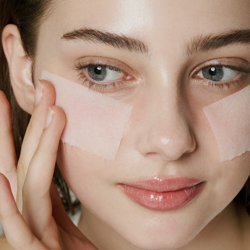 ONE THING Cica Peeling Toner Pad 65 Sheets - ONE