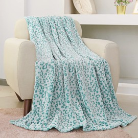 FY FIBER HOUSE Flannel Fleece Throw Microfiber Blanket with 3D Cheetah Print, 90"X90", Lake Blue