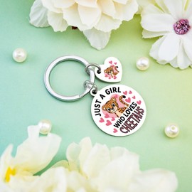 VIESUJI Cheetah Print Keychain for Women Girls Friends Daughter Sister Just a Girl WHO LOVES Cheetahs Leopard Keychain Cheetah Car Accessories for Animal Lovers Graduation Birthday Gifts