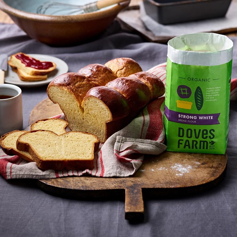 Doves Farm Organic Strong White Bread Flour | British Sourdough