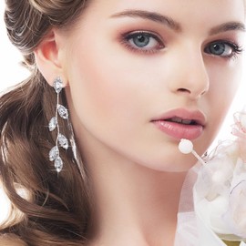 Sureio 6 Pairs Long Rhinestone Earrings for Women Silver Chandelier Dangle Tassels Drop Earring for Brides Bridesmaids Wedding Bridal Prom Jewelry Gift