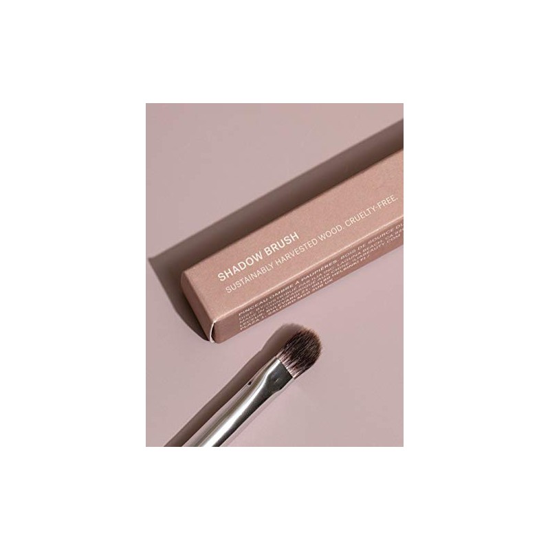 ILIA - Shadow Brush Non-Toxic, Vegan, Cruelty-Free, Clean Makeup