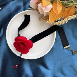 Resweky Gothic Velvet Choker Necklace Red Rose Flower Collar Necklaces Party Accessories Adjustable Jewelry for Women