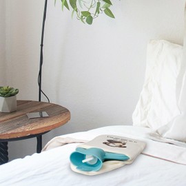 Mr. & Mrs. Panda Hot Water Bottle Dog Relaxed - Gift, Hot Water Bottle Cover, Grain Cushion, Hot Water Bottle with Cover, Dog Saying, Black Dog, Dog Love, Dog Mum, Love, Dog Motif, Children's Hot Water Bottle