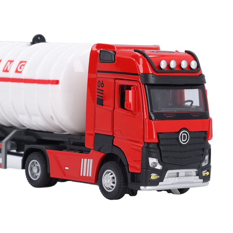 Alloy Gas Tanker Truck Model Water Spray High Simulation Detachable