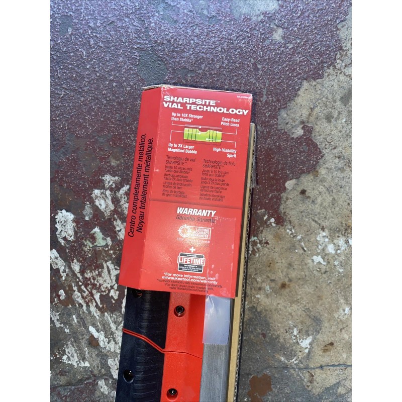 Milwaukee 48" REDSTICK Concrete Screed Level (MLCON48)