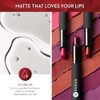 SUGAR Cosmetics Lápiz Labial Matte Attack Transferproof 07 Peachwood Mac