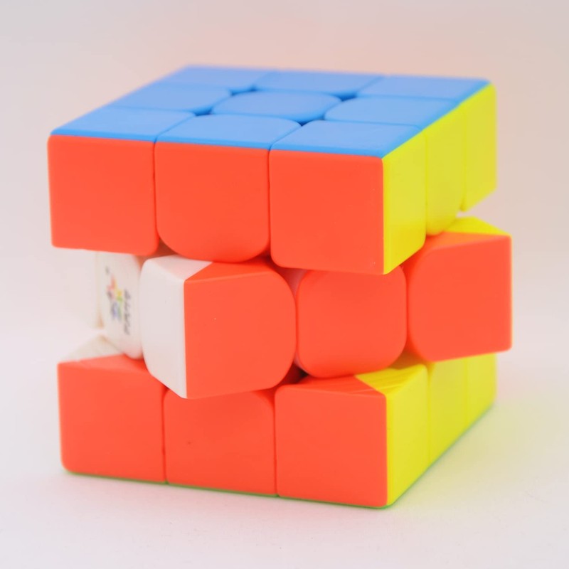 Bucubke YuXin Little Magic 3x3 M Puzzle Stickerless Magnetic Magic