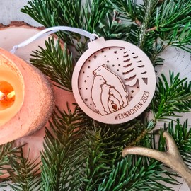 Christbaumkugel personalisiert - Weihnachtsgeschenk für Eltern: Weihnachtskugel mit Gravur Familie (4 Kinder)