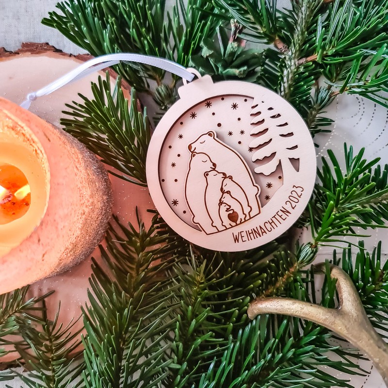 Christbaumkugel personalisiert - Weihnachtsgeschenk für Eltern: Weihnachtskugel mit Gravur Familie